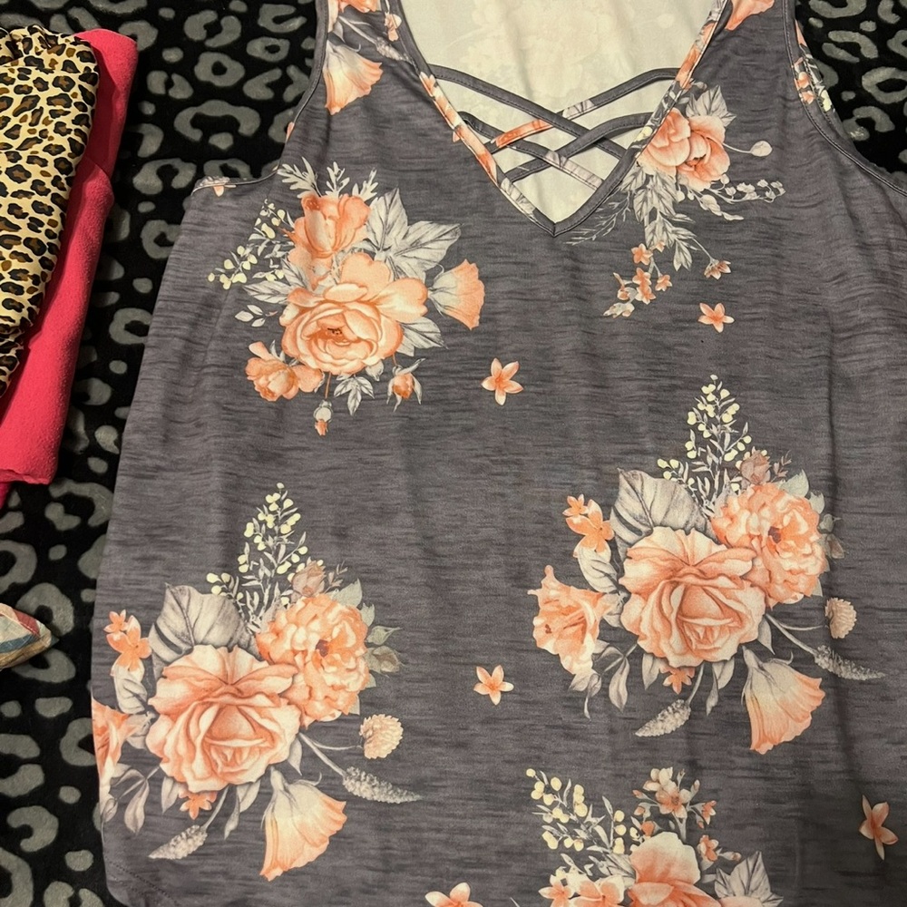 Amazon Floral Tank Top in Gray and Peach